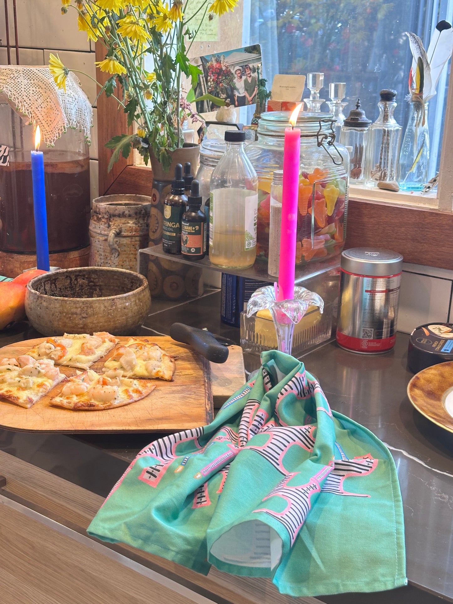 Green candlestick teatowel